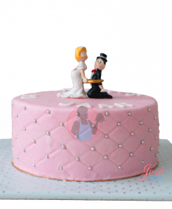 Vrijgezellentaart bruidspaar in ring en parels 14 personen