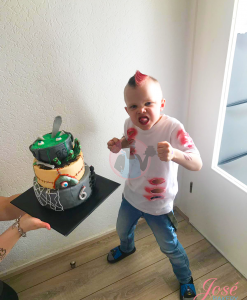 Halloween verjaardagstaart 20 personen